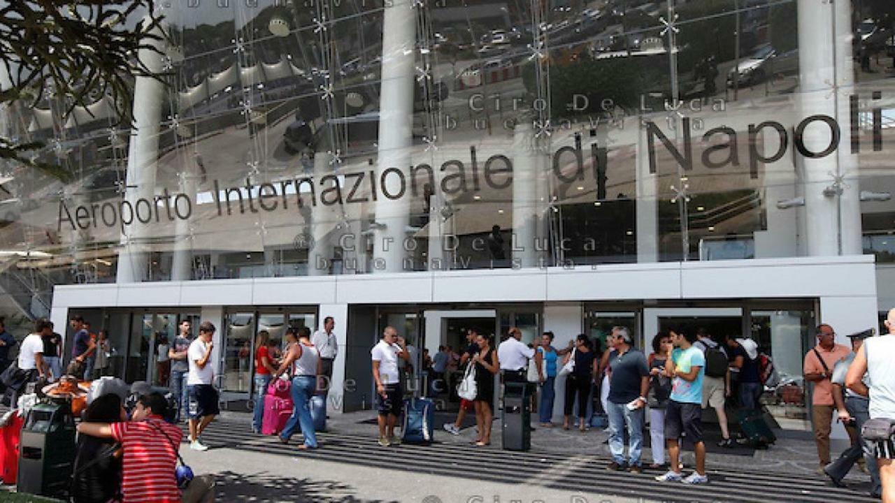 La Casa Del Re Borbone Leilighet Napoli Eksteriør bilde
