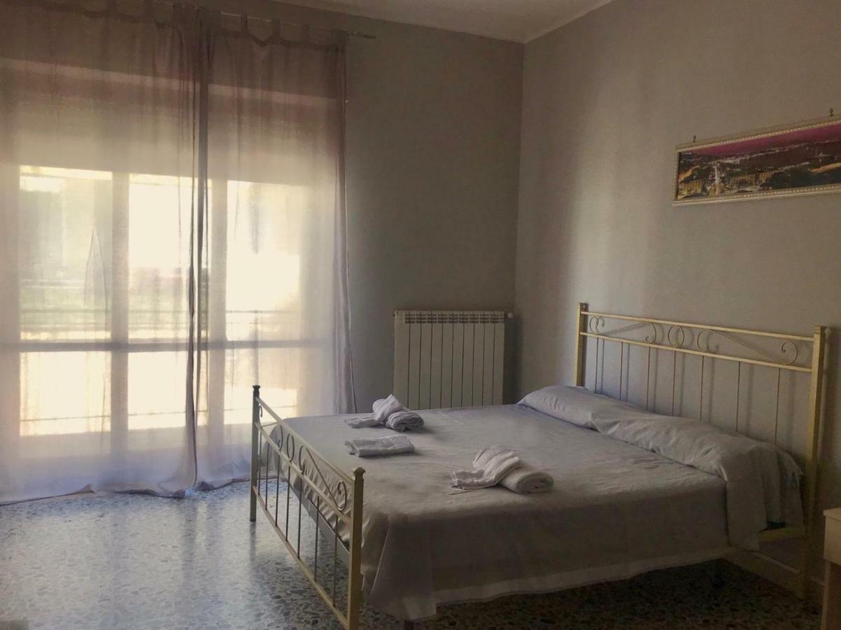 La Casa Del Re Borbone Leilighet Napoli Eksteriør bilde